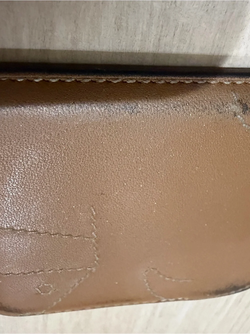 Hermes magnetic Leather Wallet Sleeve in Tan